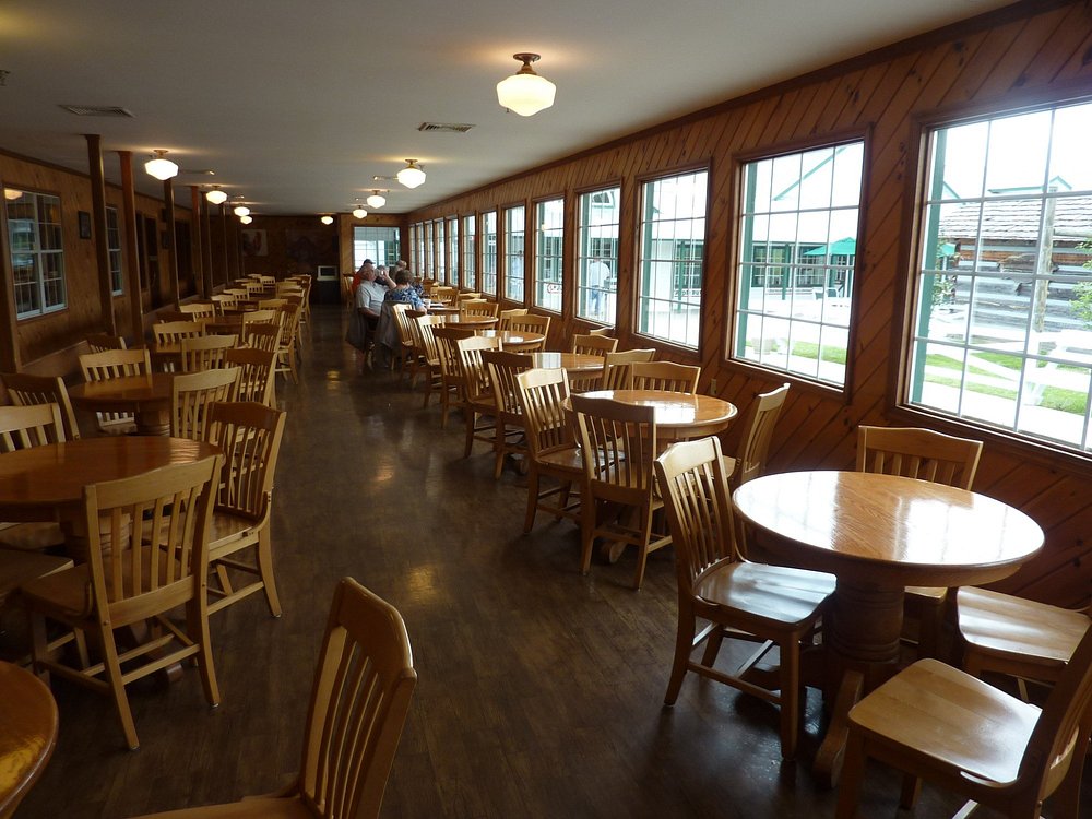 Apple Barn & Cider Mill